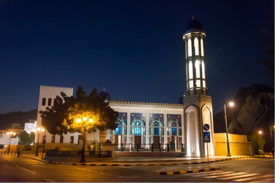 Fig. 2 : La mosquée ibadite d’Al-Khūr dans le centre-ville de Mascate